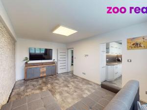 Prodej bytu 2+1, Strakonice, Bezděkovská, 55 m2