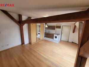 Pronájem bytu 1+kk, Praha - Nové Město, Spálená, 44 m2