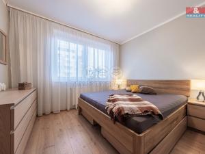 Prodej bytu 2+kk, Praha - Dolní Měcholupy, Kardausova, 52 m2
