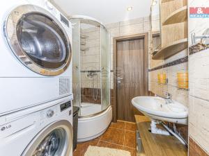 Prodej bytu 2+1, Praha, Jablonecká, 55 m2