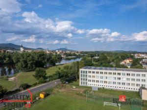 Pronájem bytu 3+kk, Mlékojedy, 66 m2