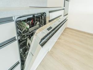 Pronájem bytu 1+kk, Praha - Hloubětín, Poděbradská, 40 m2