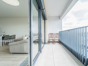 Pronájem bytu 1+kk, Praha - Hloubětín, Poděbradská, 40 m2