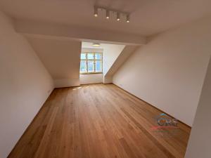 Pronájem bytu 3+kk, Praha - Žižkov, Pospíšilova, 89 m2