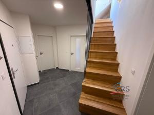 Pronájem bytu 3+kk, Praha - Žižkov, Pospíšilova, 89 m2