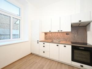 Pronájem kanceláře, Praha - Holešovice, Komunardů, 32 m2