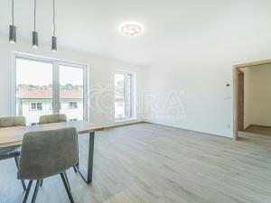 Pronájem bytu 2+kk, Hořovice, U Štěpánků, 51 m2