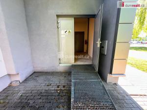 Pronájem garáže, Uherské Hradiště - Mařatice, Města Mayen, 13 m2
