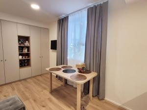 Pronájem bytu 1+kk, Praha - Strašnice, Krabošická, 25 m2