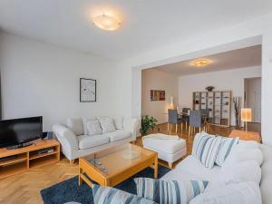 Pronájem bytu 3+kk, Praha - Vinohrady, Belgická, 100 m2