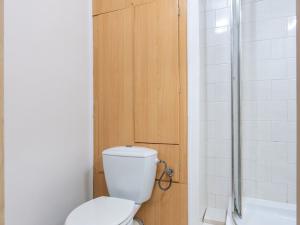 Pronájem bytu 1+kk, Praha - Záběhlice, Svojšovická, 30 m2
