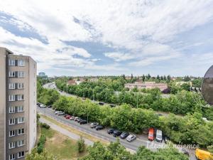 Pronájem bytu 1+kk, Praha - Záběhlice, Svojšovická, 30 m2