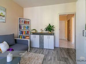 Prodej bytu 4+1, Plzeň, Strážnická, 83 m2