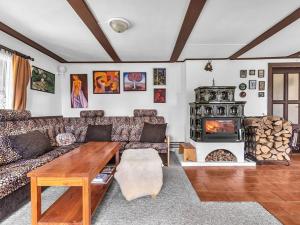 Prodej rodinného domu, Janov, 250 m2