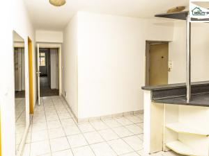 Pronájem bytu 3+1, Cheb, Cechovní, 84 m2