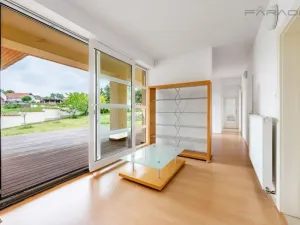 Pronájem rodinného domu, Čakov, 270 m2