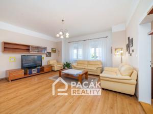 Prodej výrobních prostor, Tršice, 1000 m2