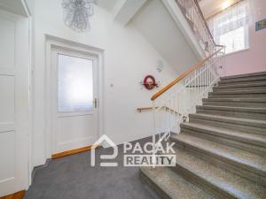 Prodej výrobních prostor, Tršice, 1000 m2
