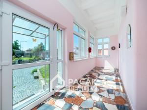 Prodej výrobních prostor, Tršice, 1000 m2