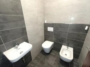 Prodej bytu 4+kk, Babice, K Vile, 146 m2