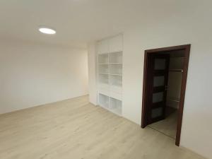 Prodej bytu 4+kk, Babice, K Vile, 146 m2