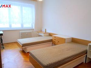 Prodej bytu 2+1, Hradec Králové - Slezské Předměstí, třída SNP, 54 m2