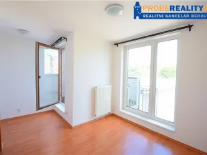 Pronájem rodinného domu, Králův Dvůr, Na Výsluní, 140 m2