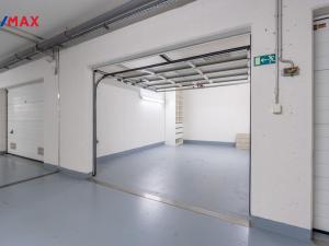 Pronájem garáže, Praha - Smíchov, U Nikolajky, 20 m2