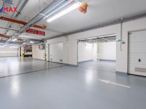 Pronájem garáže, Praha - Smíchov, U Nikolajky, 20 m2