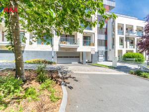Pronájem garáže, Praha - Smíchov, U Nikolajky, 20 m2