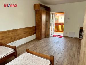 Pronájem bytu 1+kk, Libeř, 36 m2