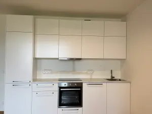 Pronájem bytu 1+kk, Praha - Vysočany, Fafkových, 36 m2