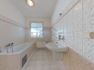Prodej rodinného domu, Praha - Dejvice, 204 m2