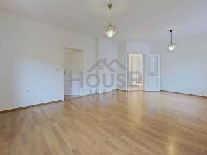 Prodej rodinného domu, Praha - Dejvice, 204 m2
