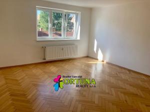 Pronájem bytu 3+1, České Budějovice, Skuherského, 90 m2