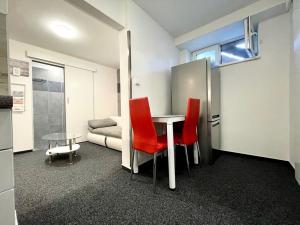 Pronájem bytu 2+kk, Zlín, Klabalská I, 38 m2