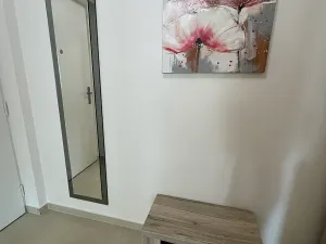 Pronájem bytu 2+kk, Praha - Smíchov, U Okrouhlíku, 49 m2
