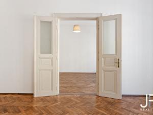 Pronájem bytu 3+kk, Praha - Smíchov, Kořenského, 80 m2