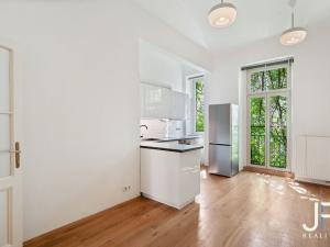 Pronájem bytu 3+kk, Praha - Smíchov, Kořenského, 80 m2