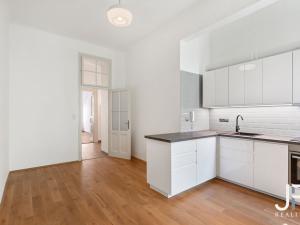 Pronájem bytu 3+kk, Praha - Smíchov, Kořenského, 80 m2