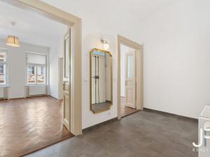 Pronájem bytu 3+kk, Praha - Smíchov, Kořenského, 80 m2