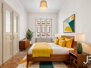 Pronájem bytu 3+kk, Praha - Smíchov, Kořenského, 80 m2