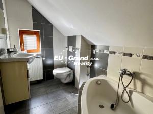 Prodej rodinného domu, Chřibská, 320 m2