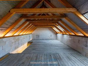 Prodej rodinného domu, Chvalovice, 222 m2
