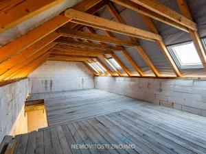 Prodej rodinného domu, Chvalovice, 222 m2