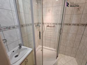 Prodej bytu 3+1, Sokolov, Heyrovského, 77 m2
