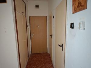 Prodej bytu 3+1, Sokolov, Heyrovského, 77 m2