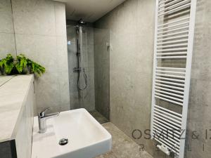 Pronájem bytu 2+kk, Praha - Modřany, Československého exilu, 53 m2