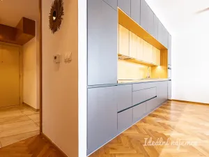 Pronájem bytu 2+kk, Praha - Michle, U plynárny, 58 m2