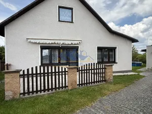 Prodej bytu 4+1, Osek, 140 m2